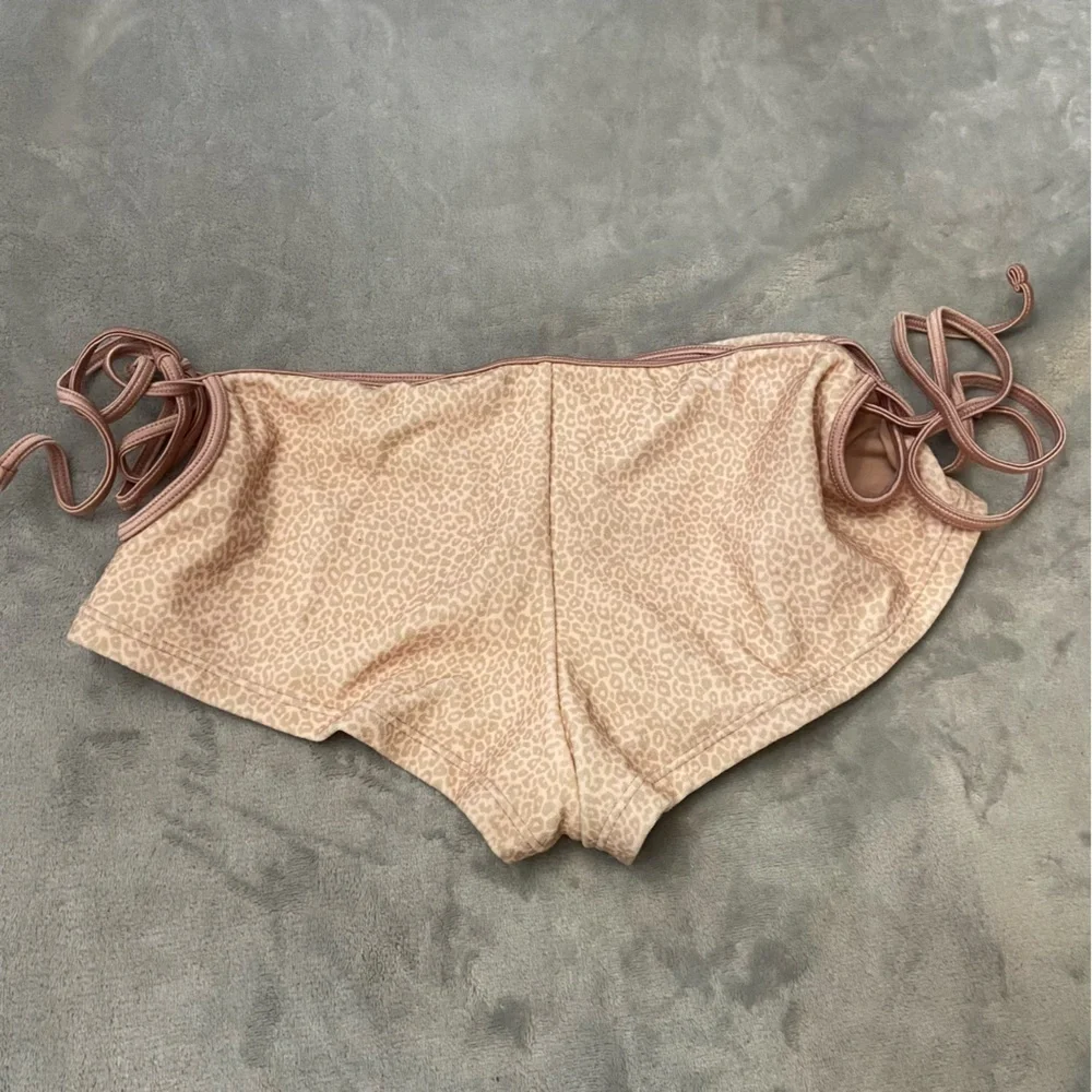 New! Frankie’s Bikinis Daphne Terry Cheeky Boy Short Coco Cheetah 10737